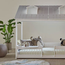 Indlæs billede til gallerivisning LIFETIME Kidsrooms Bed Husseng  - Beach House (2-i-1)
