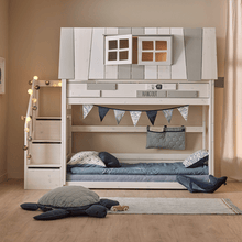 Load image into Gallery viewer, LIFETIME Kidsrooms Bed Lav husseng med trappe - Hangout
