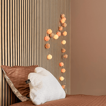 Load image into Gallery viewer, LIFETIME Kidsrooms Lamp Lys i bomuldskugler - Crisp Peach
