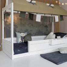 Indlæs billede til gallerivisning LIFETIME Kidsrooms Bed Hvid / Premium (23) Montessori seng 90x200 cm
