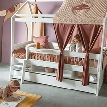 Load image into Gallery viewer, LIFETIME Kidsrooms Bed Front Hvid Lang sengehest med gitter 154 cm
