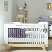 Indlæs billede til gallerivisning LIFETIME Kidsrooms Baby cot Tremmeseng (2-i-1)
